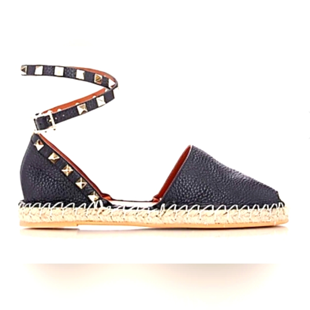 Rockstud Espadrilles Closed-toe with ankle straps,  low platform US size 10.